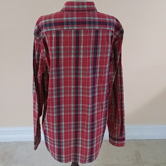 Vintage Fit American Eagle Outfitters Shirt. - Picture 2 of 6